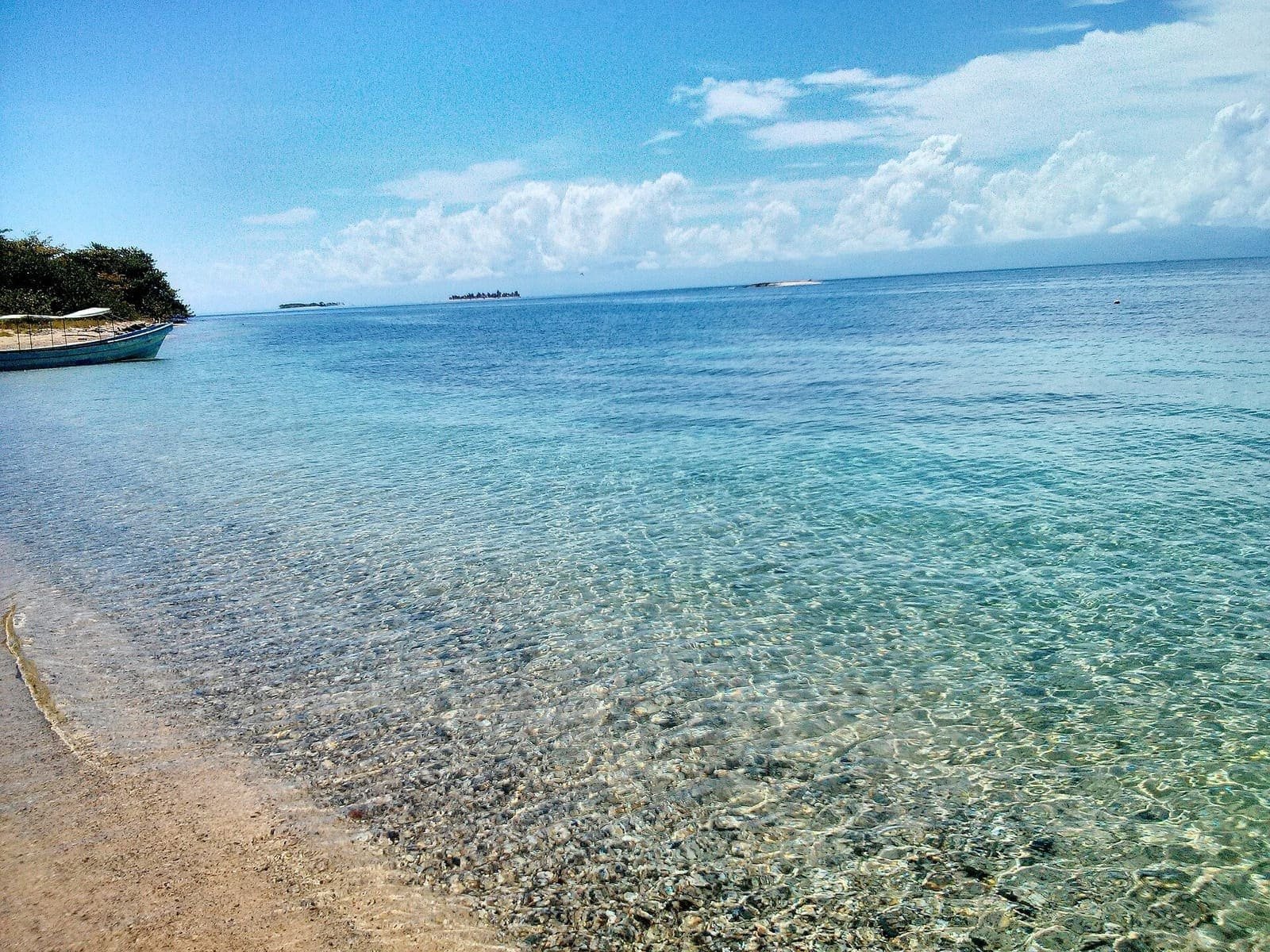 Cayos Cochinos day trip — photo 4 of 8