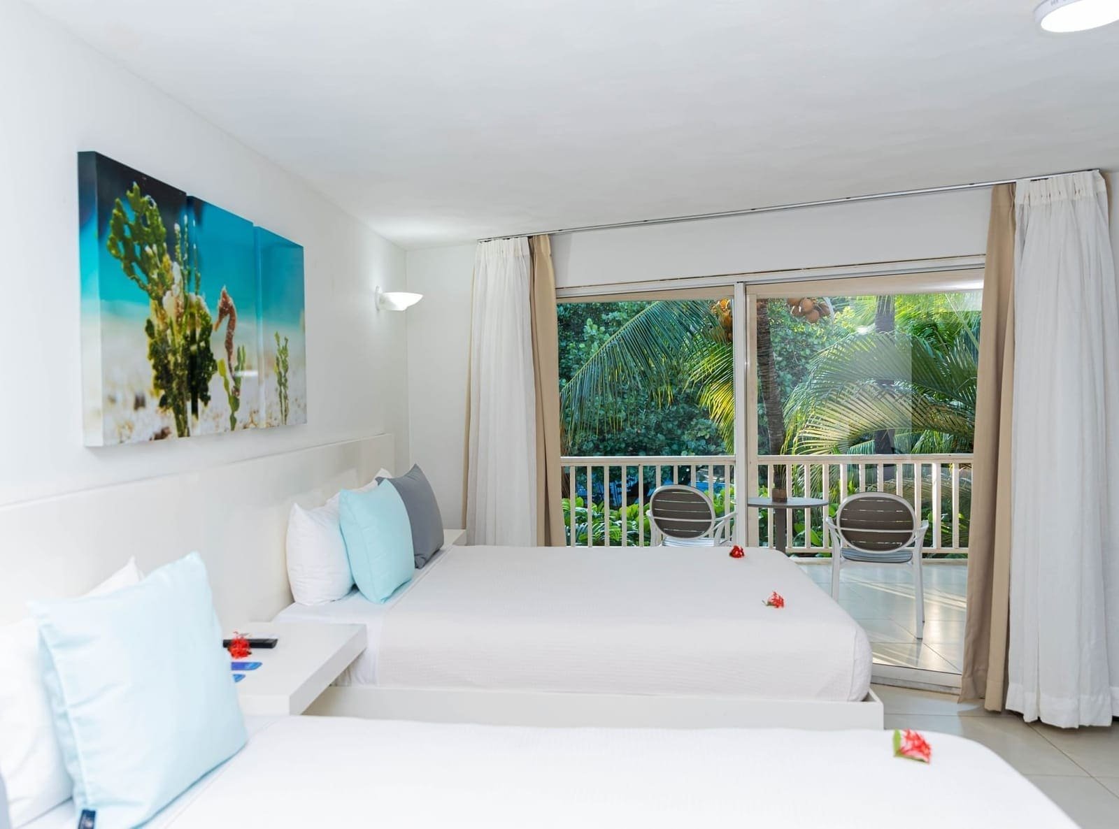 Paradise Beach Hotel — photo 6 of 12