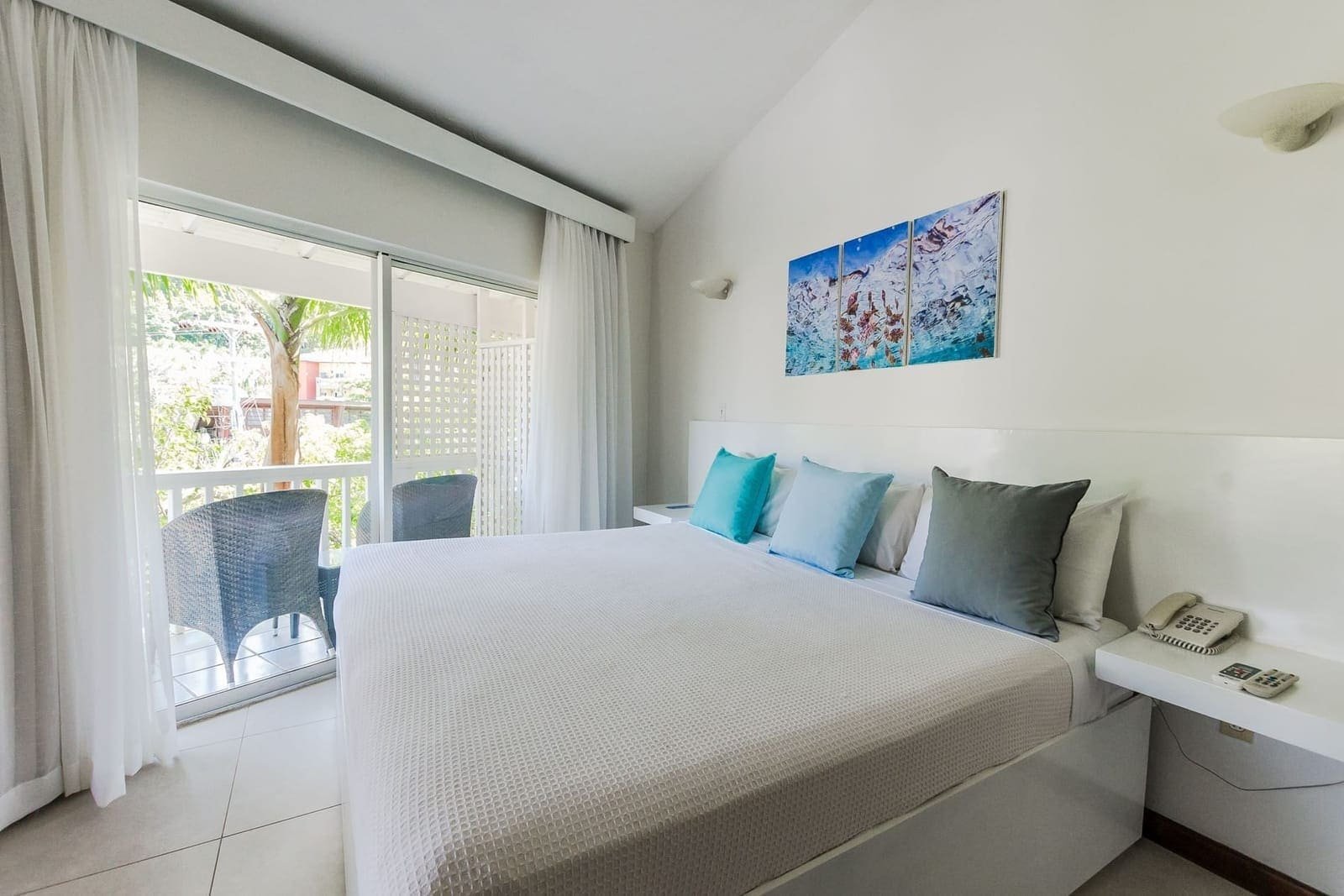Paradise Beach Hotel — photo 9 of 12